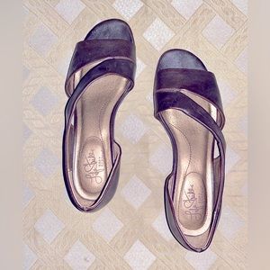 Brown Flat Slip-On shoe